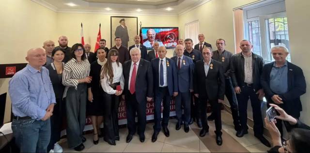 Казбек Тайсаев принял участие в отчетно-выборной Конференции Северо-Осетинского регионального отделения КПРФ